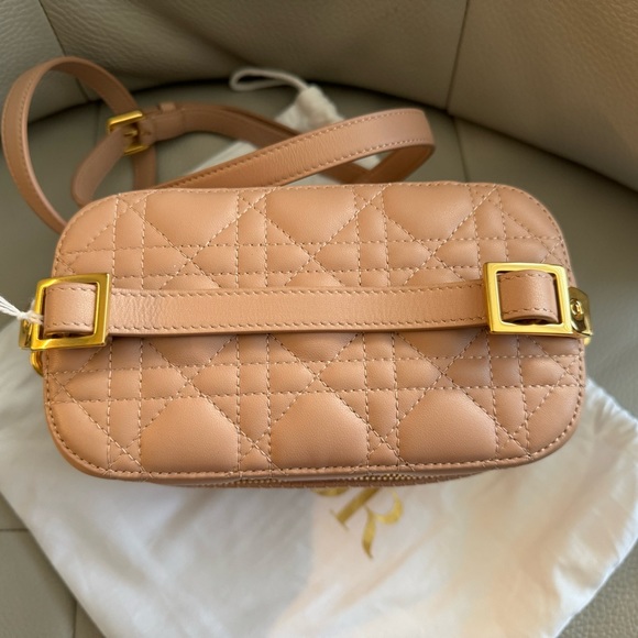 DIORTRAVEL VANITY LAMBSKIN - Picture 2 of 7